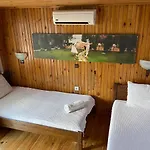 Hotel Olympos Route 66