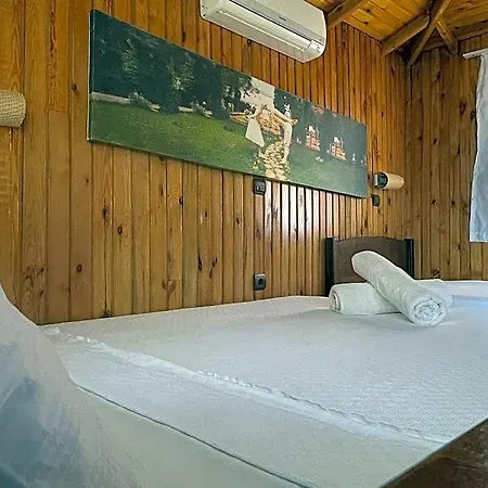 Route 66 Hotel *