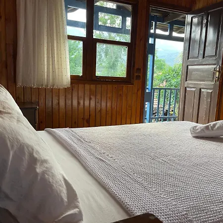 מלון Olympos Route 66 *