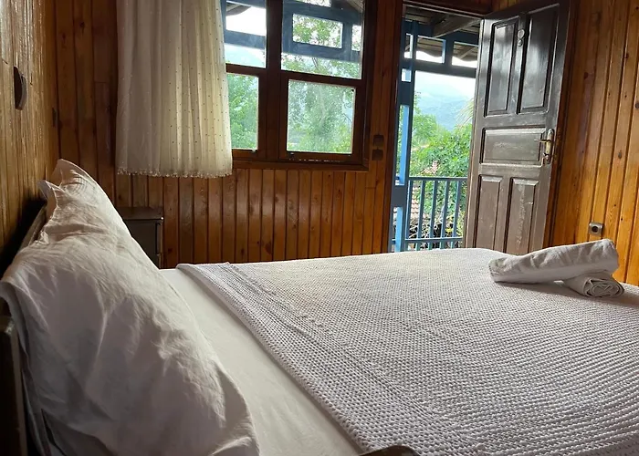 Hotel Olympos Route 66 *